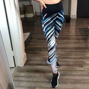 Beyond Yoga striped leggings